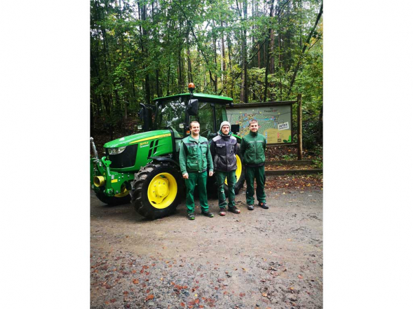 Tierpark Gera - Neuer Traktor für den Geraer Tierpark